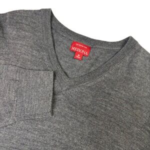 Vintage Merona Mens V Neck Sweater Medium Gray 100%‎ Merino Wool  Classic Preppy